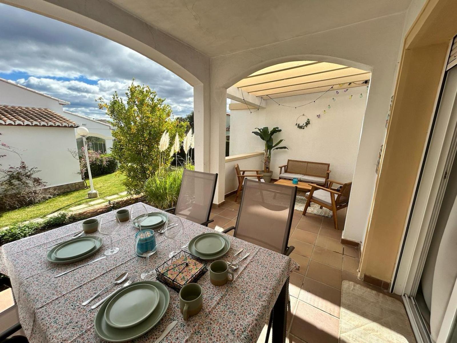 Casa Feliz Hotel Beniarbeig Екстериор снимка